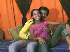 Indian Hottie Does Anal Free Indian Anal Porn...